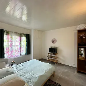 https://appt-cosy-proche-paris-ideal-couple.fr-paris.fr