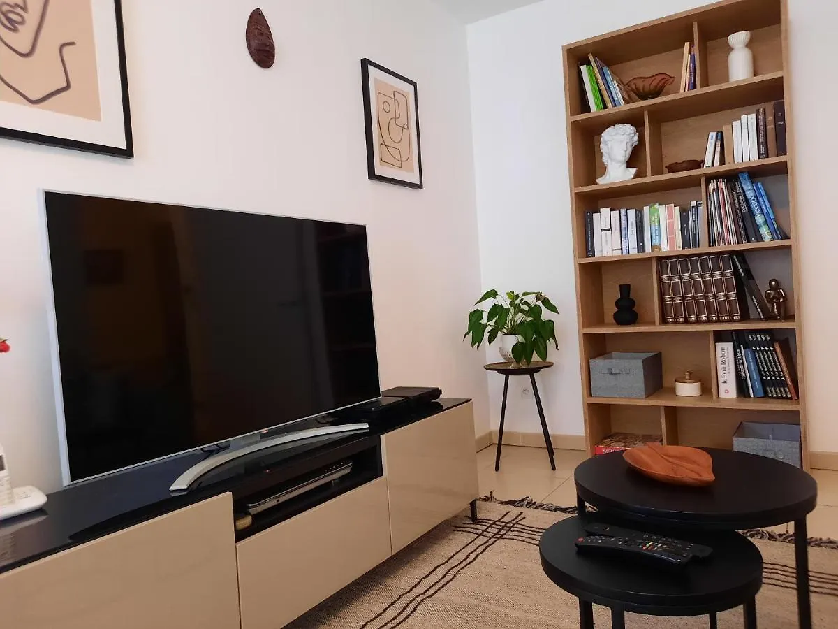 Appartement Pytheas Carré d'Or à Marseille 0*,  France